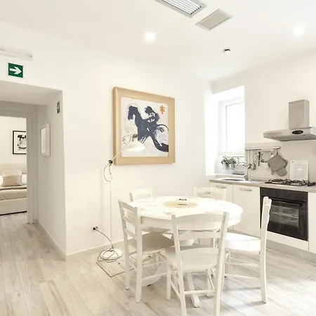 Moma Luxury Vatican By Varental Apartment *